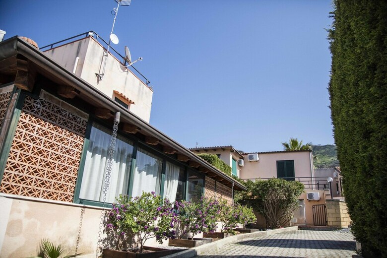 Apartamento Residence Excelsior Cefal�
