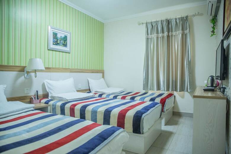 Haibianke Old Street Hotel