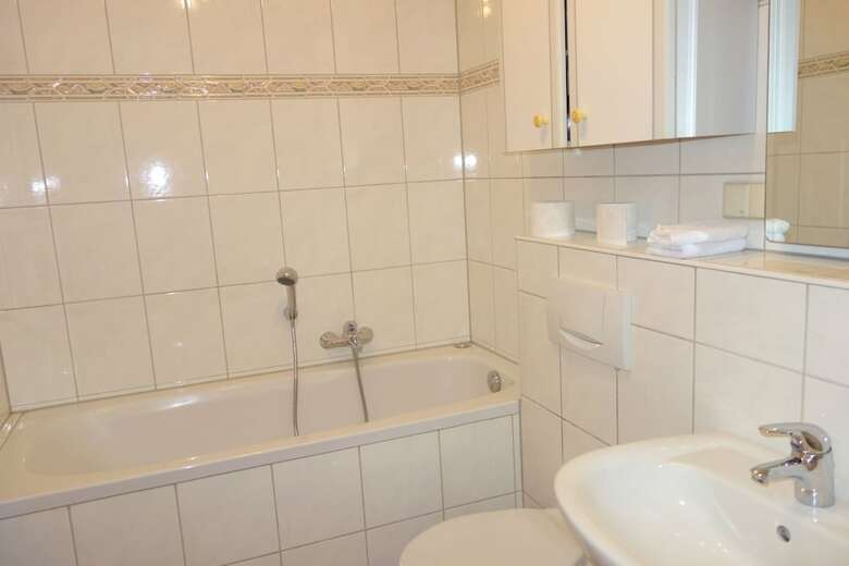 Tolstov-hotels Big 2 Room Ro�strasse Apartment