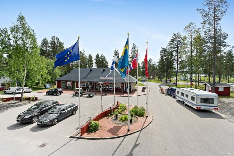 First Camp Lule�