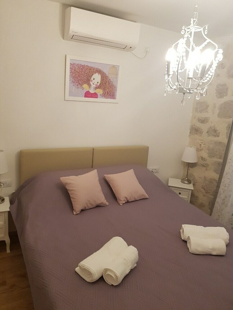 Hotel Rilati Old Town Palace