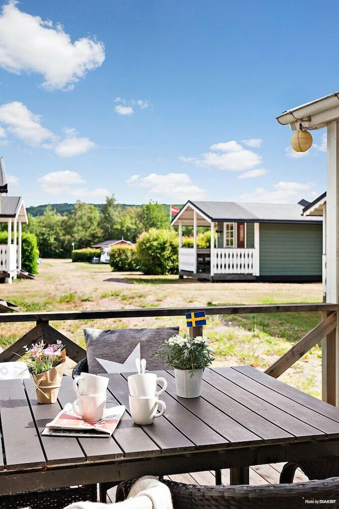 First Camp M�lle