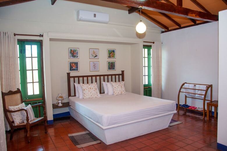 Hotel Fern Cove Villa