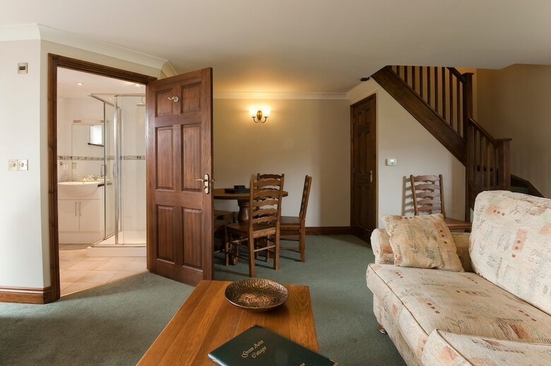 Green Acres Cottages