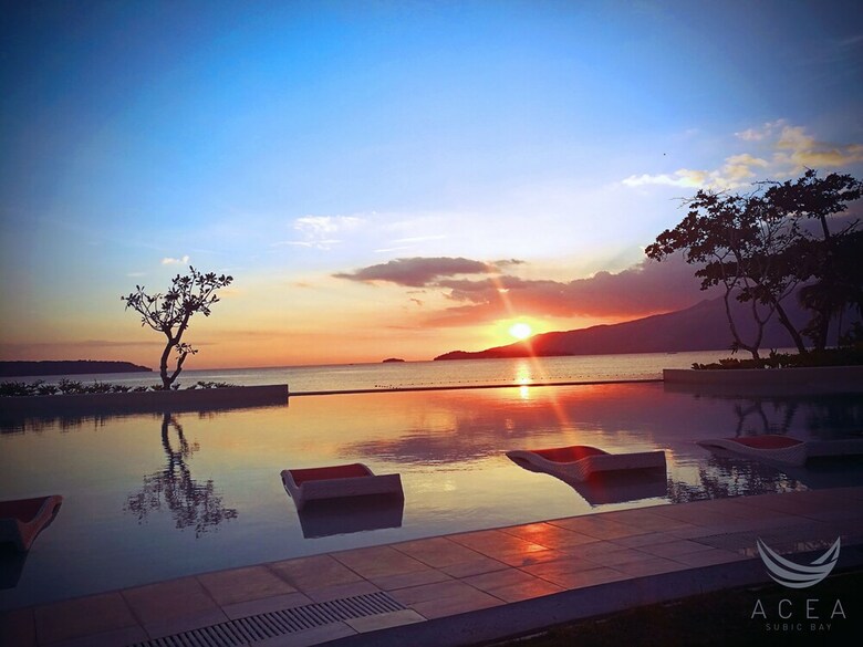Hotel Acea Subic Bay