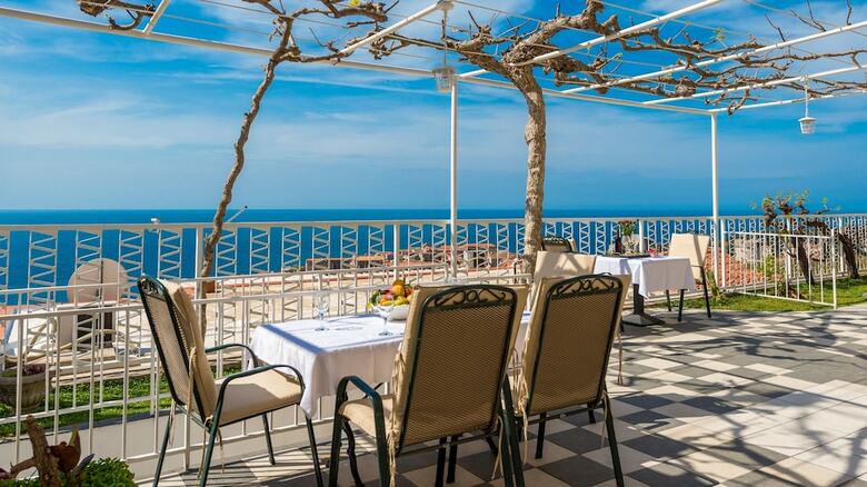 Apartments And Room Lora