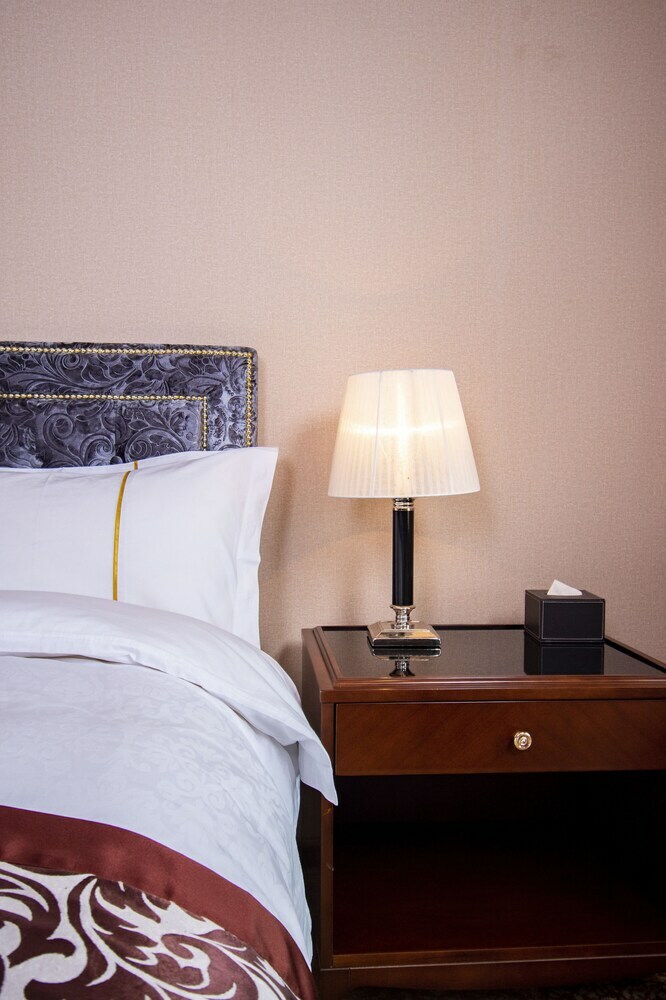 Mika Hotel