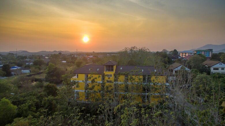 Hotel Baan Lugchang