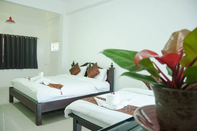 Hotel Baan Lugchang