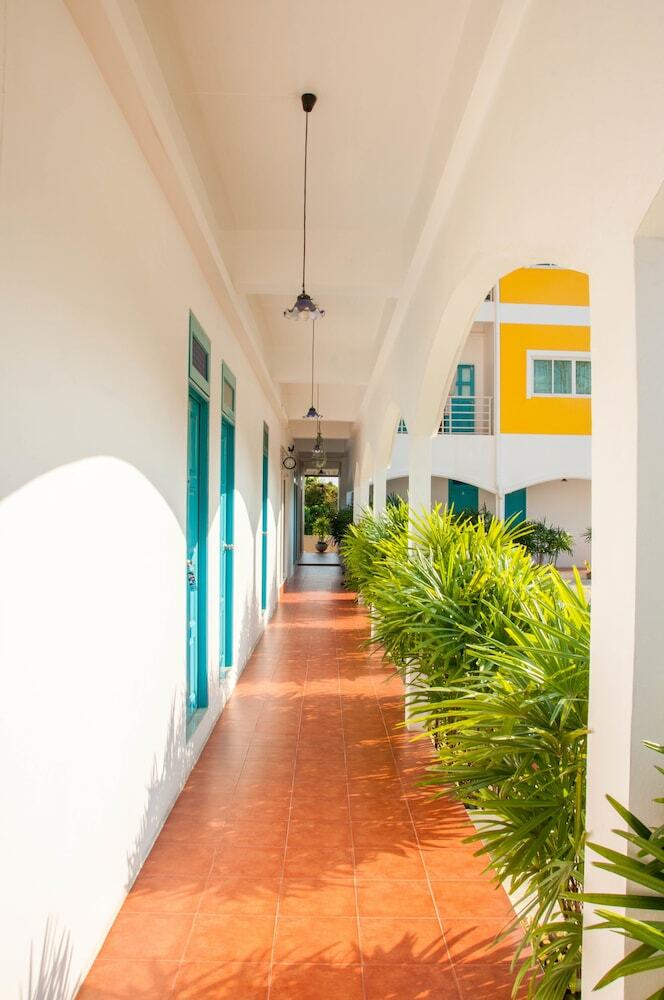 Hotel Baan Lugchang