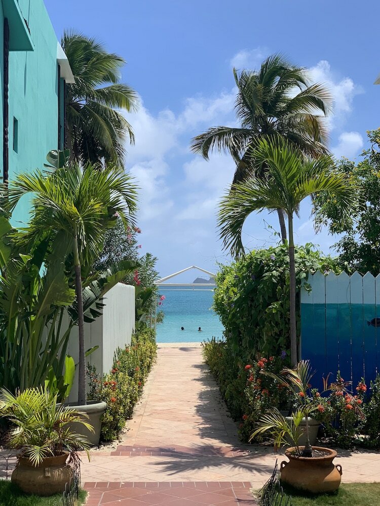 Hotel Emerald Beach Resort