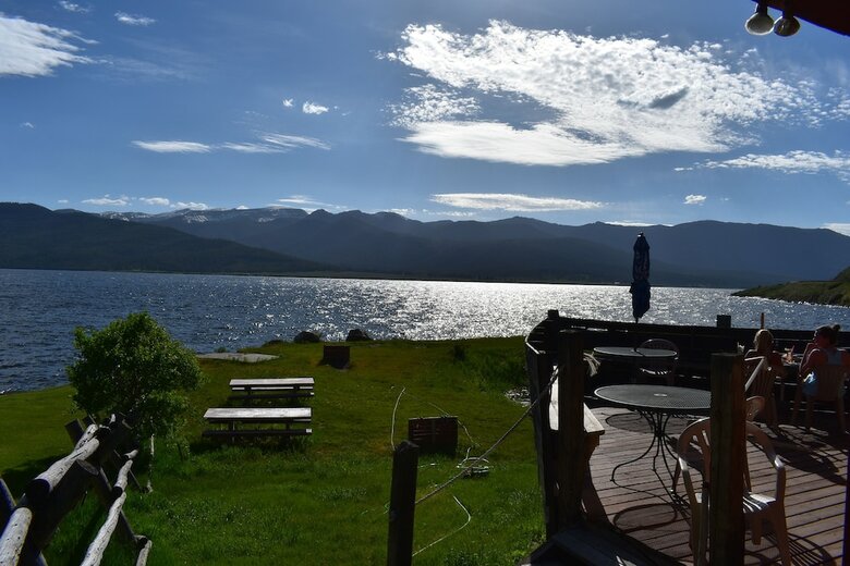 Lake View Suites