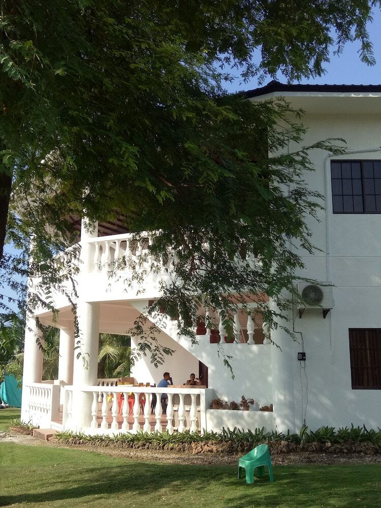 Bed & Breakfast Kiwi's Hidden Resort