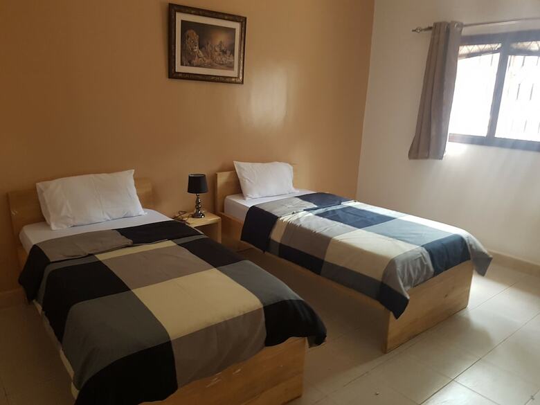 Bed & Breakfast The Explorers Hub