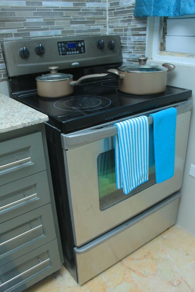 Apartamentos Kingston Guest Apt At Oakland