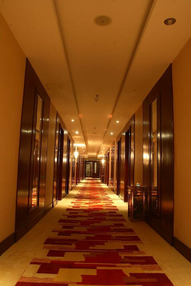 Qingdao Chengyang Qiulin Hotel