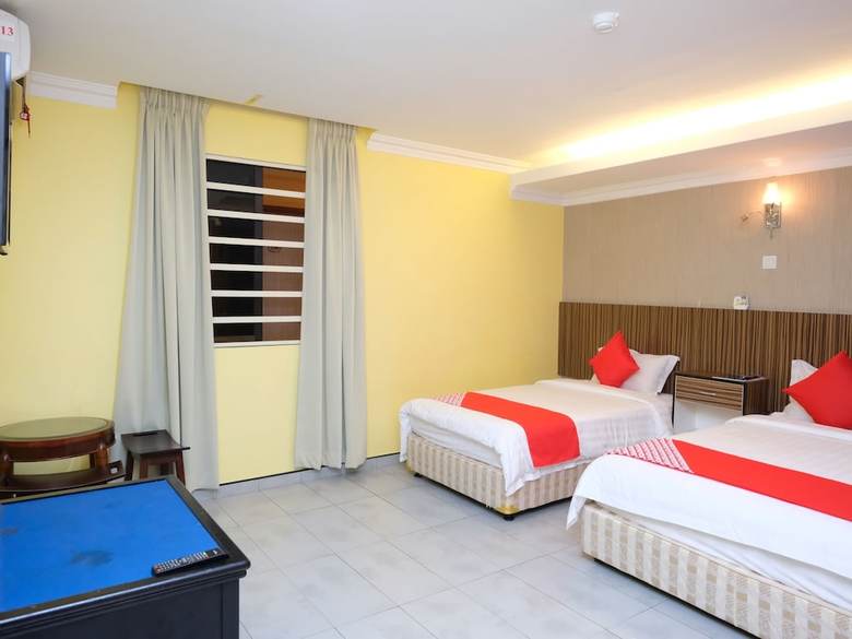 Oyo 558 Rayyan Soffea Hotel