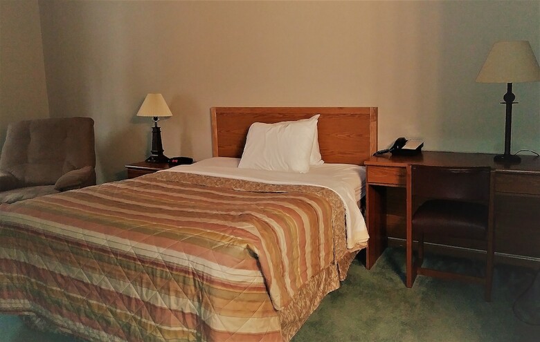 Sunrise Inn Hotel