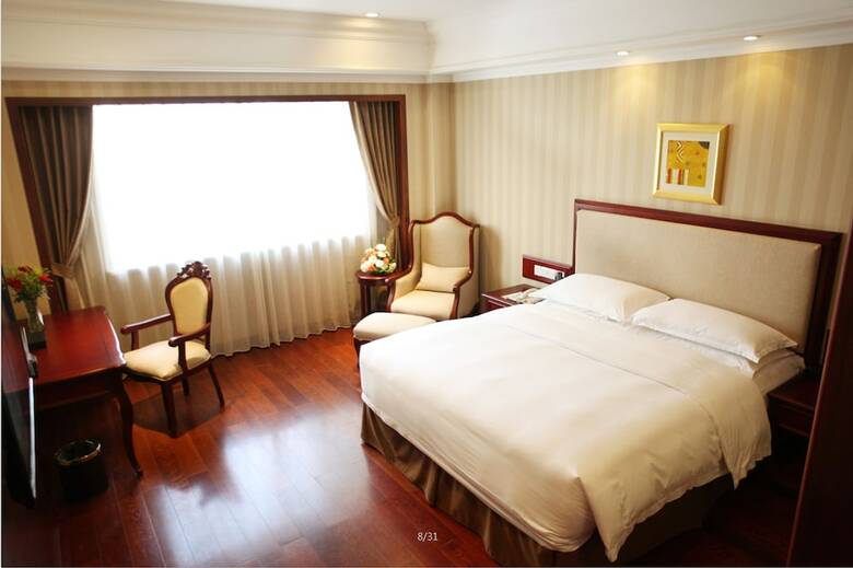 Enrichee Gloria Plaza Hotel Qingdao