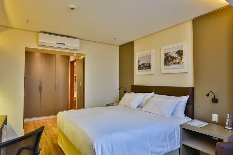 Hotel Holiday Inn Goiania