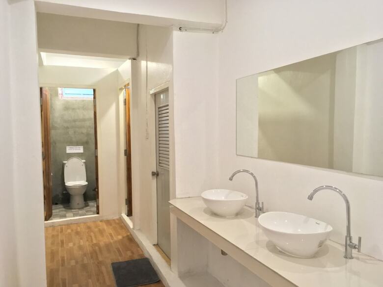 Hostal Sook Caf� And Hostel