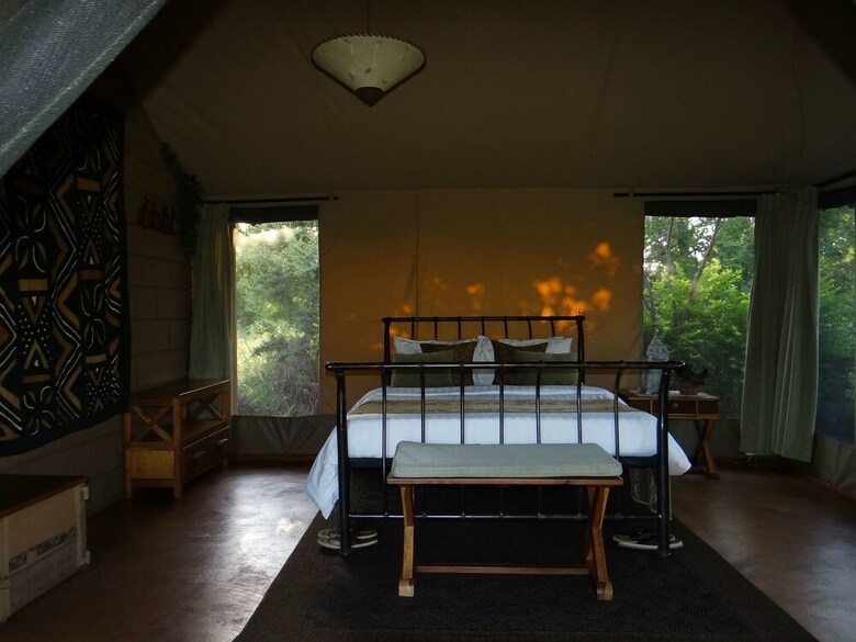 Ikweta Safari Camp