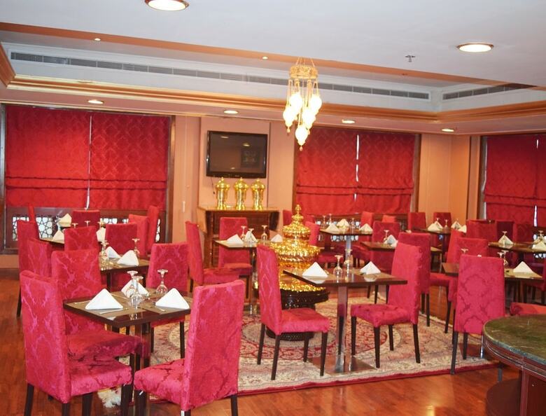Sofaraa Al Eman Hotel