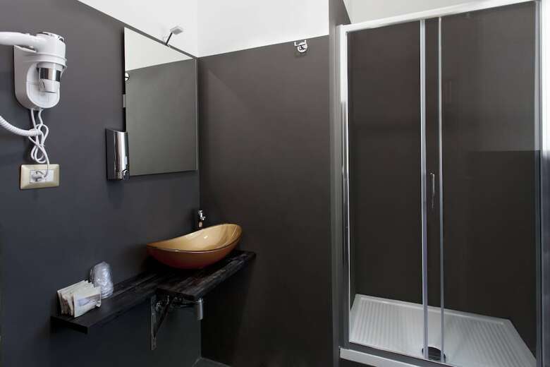 Hotel Secret Rhome
