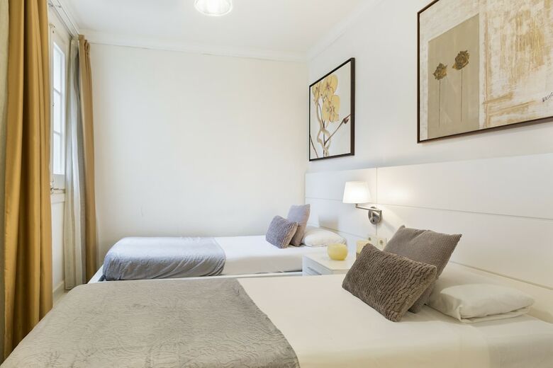 Apartamentos Habitat Aparments Ava 2