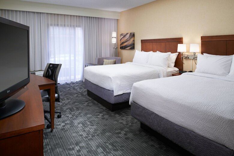 Hotel Courtyard By Marriott Detroit Dearborn