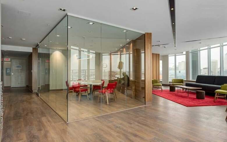 Monki-di Executive Suites - First