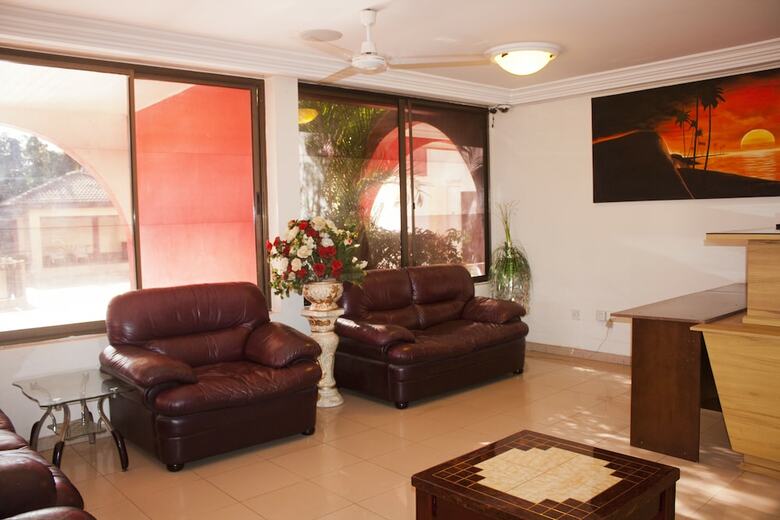 Kesdem Hotel