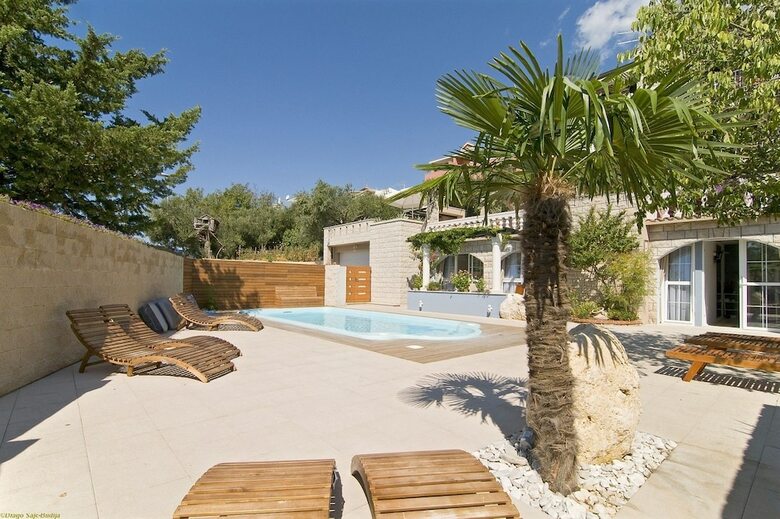 Apartamentos Villa Bougenvilia Tomas