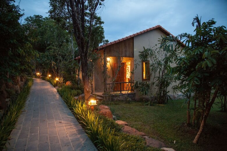 Hotel Green Bay Phu Quoc Resort & Spa