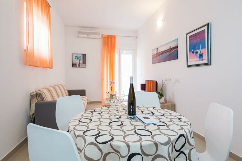 Apartments Villa Kolar