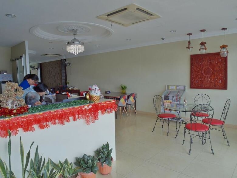 Sunnie Hotel