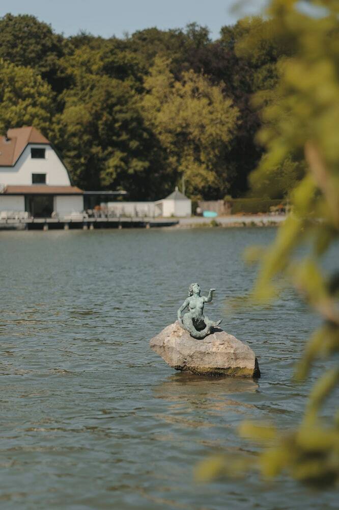 Hotel Martin's Ch�teau Du Lac