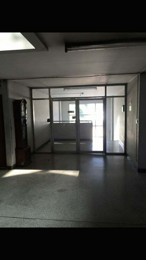 Hotel Ittipol Apartment