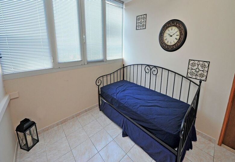 Sunset Apartment