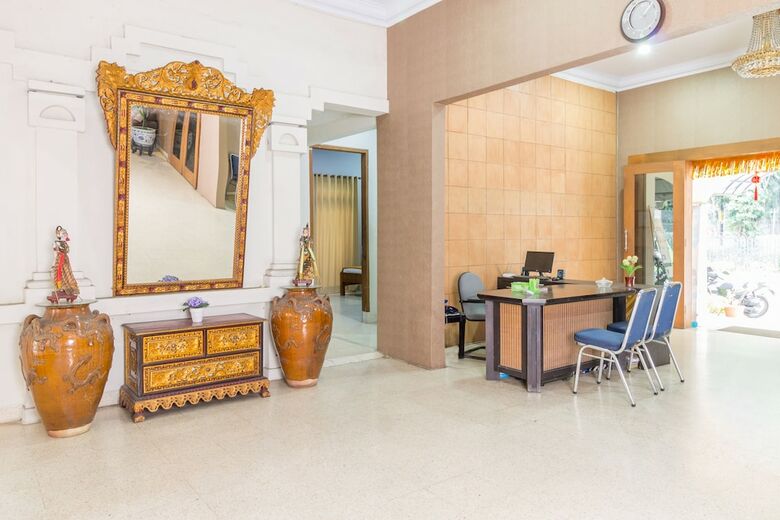 Hotel Reddoorz Near Kebun Raya Bogor