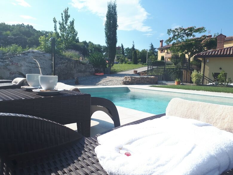 Hotel Guest House Stancija Kovacici