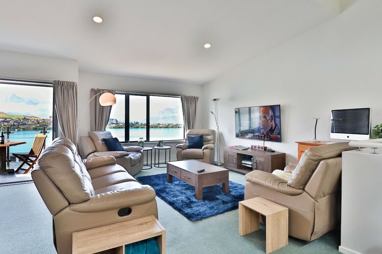 Amazing Queenstown Luxury Apartment
