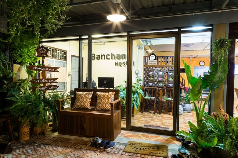 Hostal Banchan Hostel