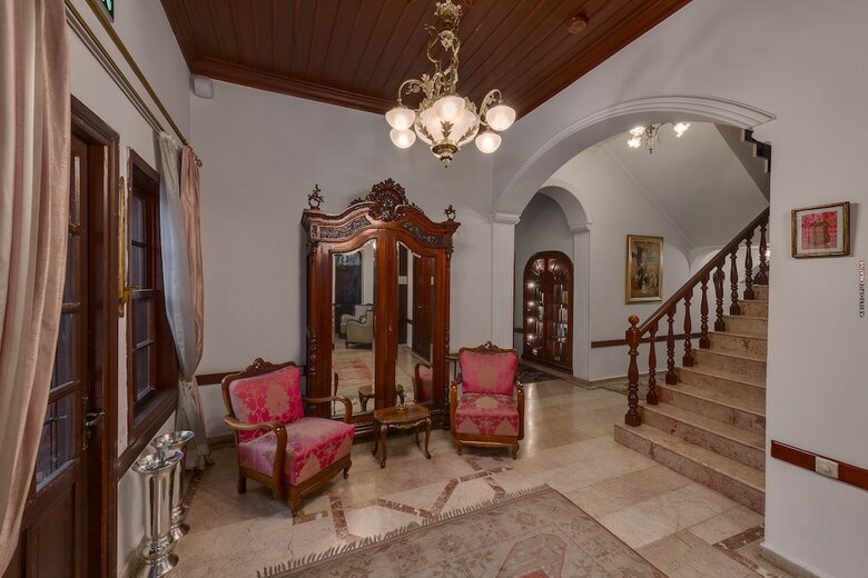 Tuvana Hotel - Special Class