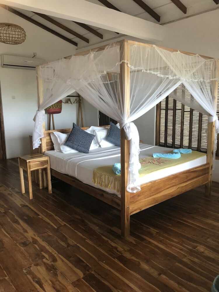 Hotel C Beyond Nilaveli