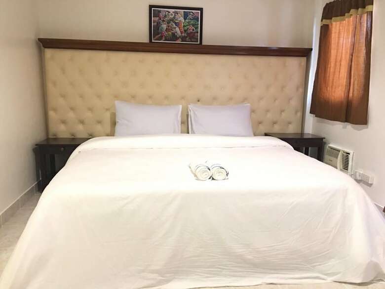 Hotel Av Seven Resort