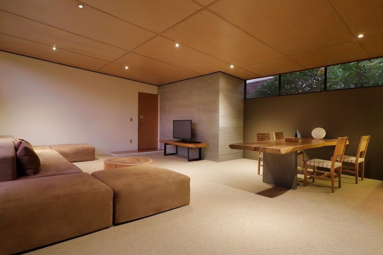 Clio Apartments
