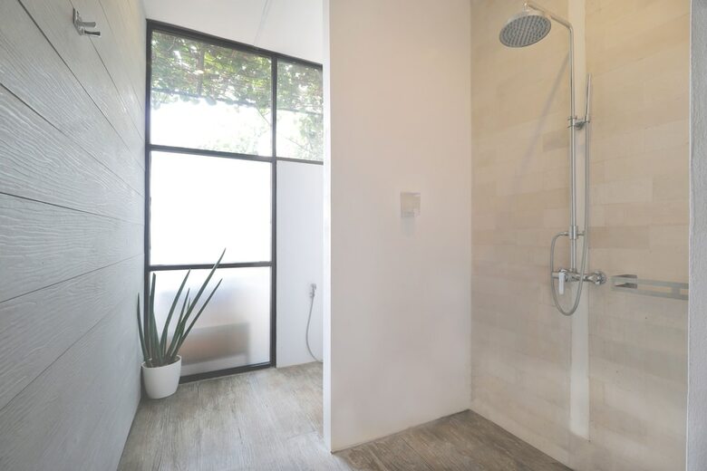 Clio Apartments