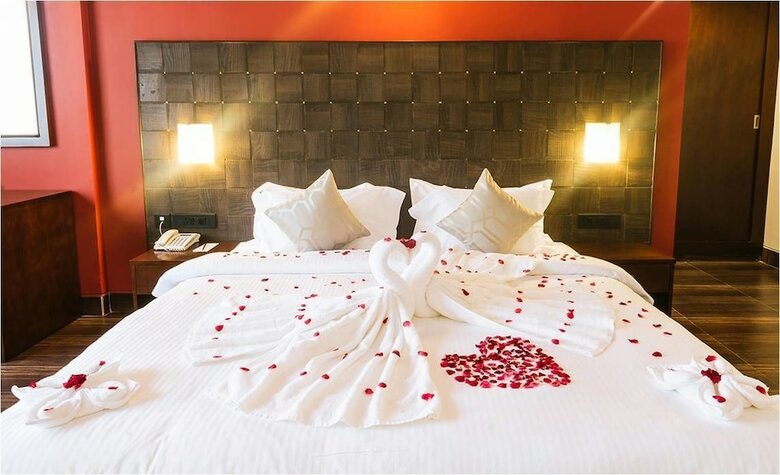 Hotel Trance Greenfields Resort And Convention Centre