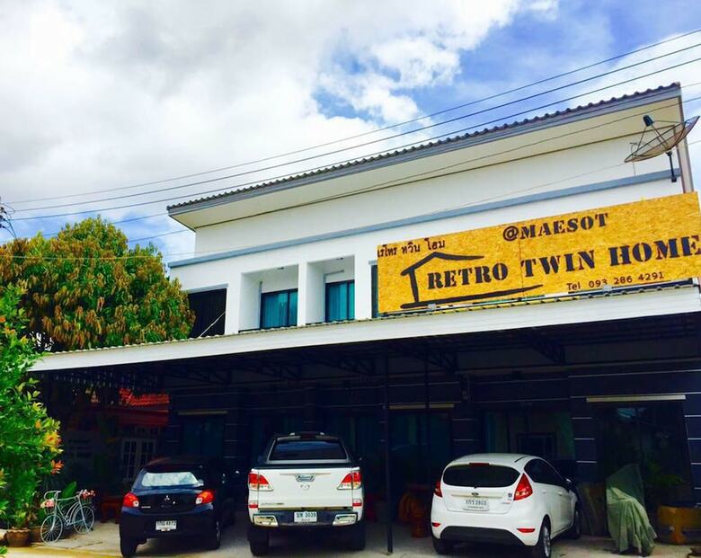 Hotel Retro Twin Home At Maesot